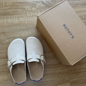 ROTHYS the buckle clog